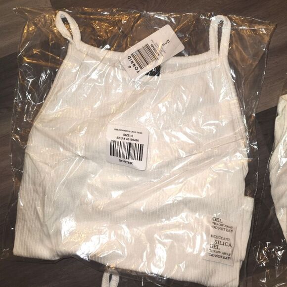 NWT Torrid Womens Crop Tank Top Shirt 00 M - Picture 5 of 5
